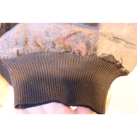 89Th Madison Black top wiith white crystal and sheer arm unique Size S/P - Picture 6 of 6